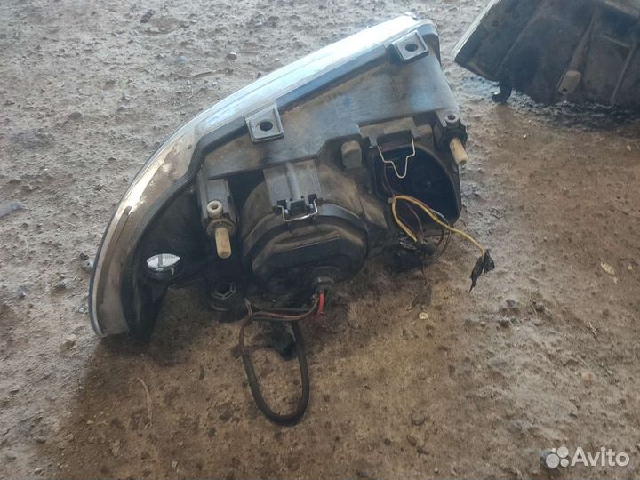 Фары на audi А 4