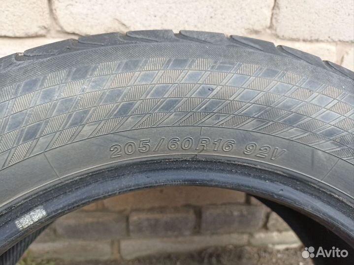 Yokohama C.Drive 2 AC02 205/60 R16 92V