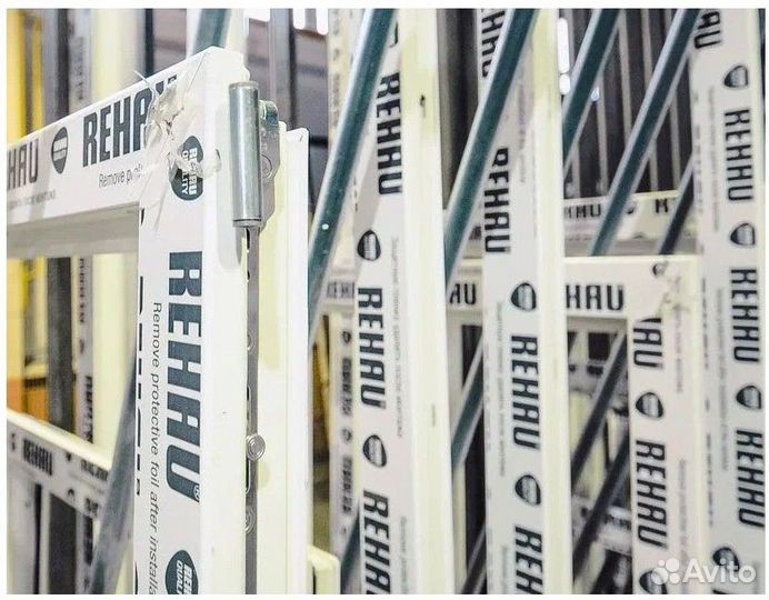 Дверь пластиковая входная