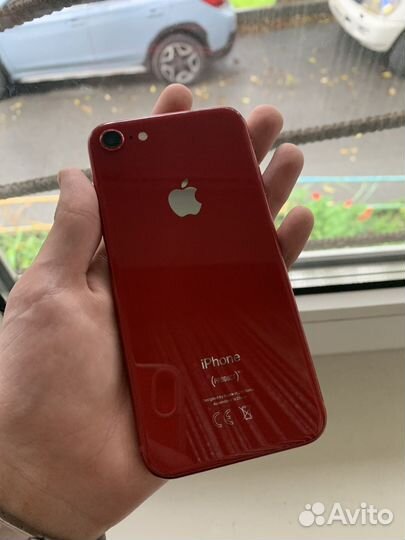 Телефон iPhone 8 64 gb