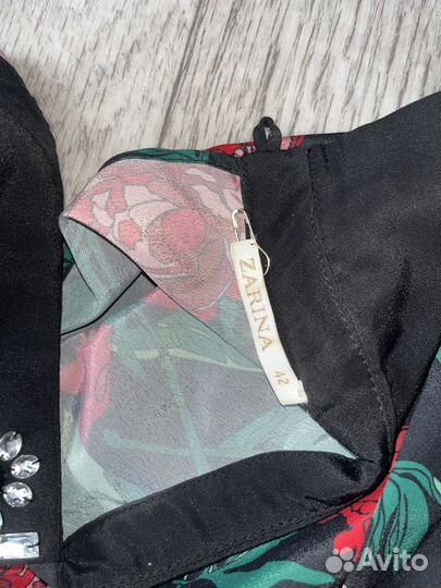 Одежда женская