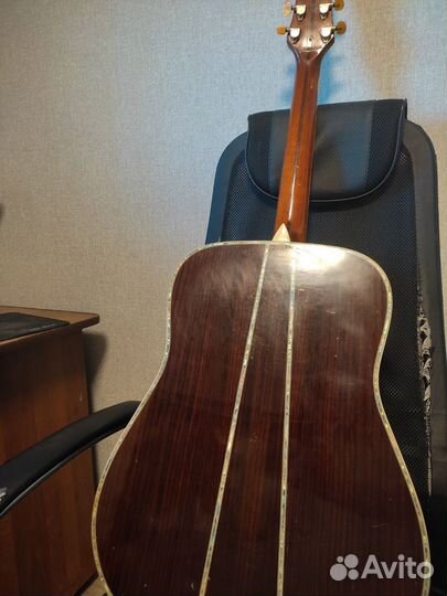 Японская акустическая гитара Phil