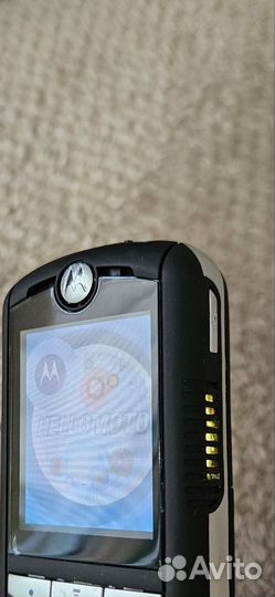 Motorola E398