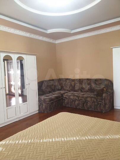 2-к. квартира, 53 м², 3/3 эт.