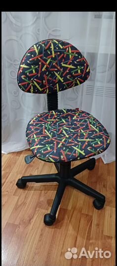 Компьютерный стул