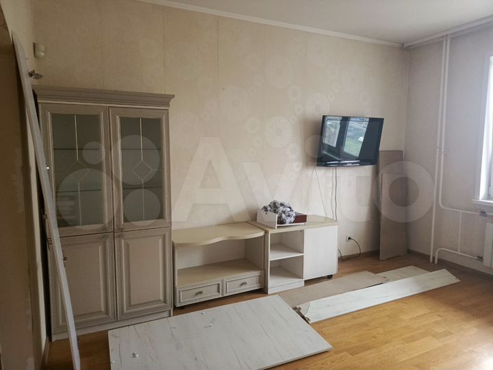 2-к. квартира, 71 м², 3/5 эт.