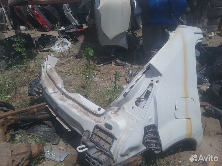 Рено сандеро крыло заднее правое