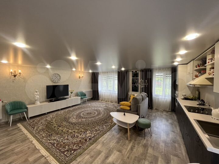 Дом 64,9 м² на участке 8 сот.