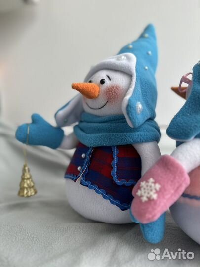 Интерьерные игрушки снеговики