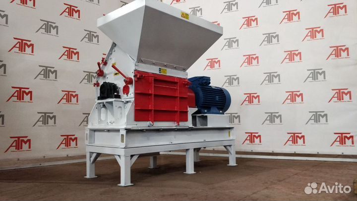 Измельчитель зерна опилок лузги щепы в наличии