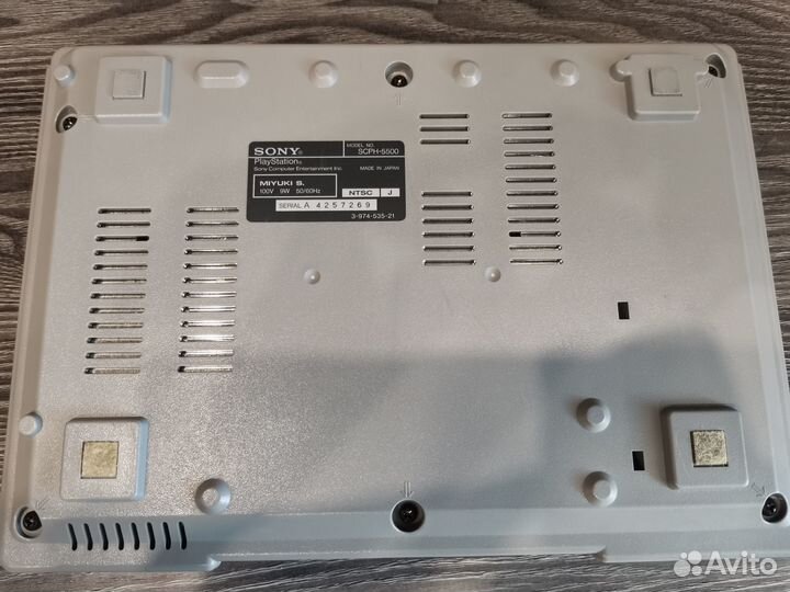 PlayStation1 Fat scph-5500 и диски с играми