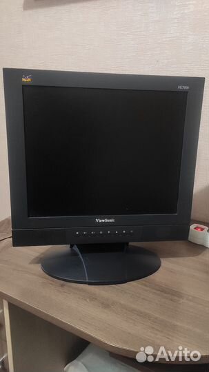 Монитор для компьютера Samsung 17 и View Sonic