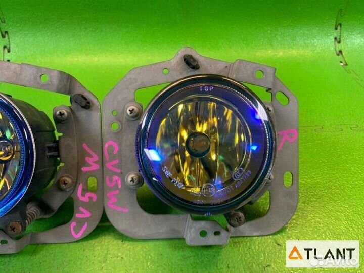 Туманка передняя mitsubishi delica D:5