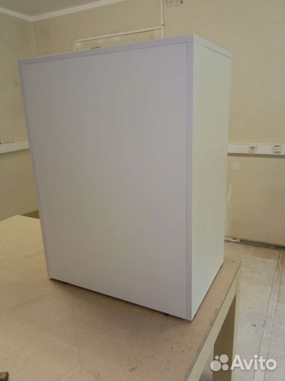 Шкаф низкий,новый