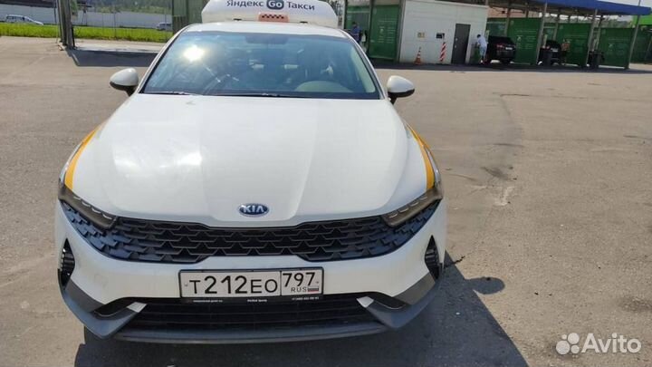 Аренда авто под такси Kia k5 без депозита