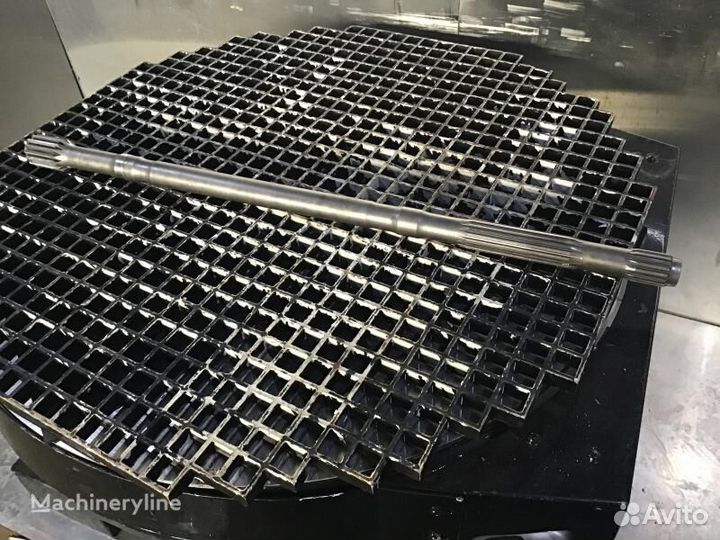 Вал первичный Liebherr 10410826