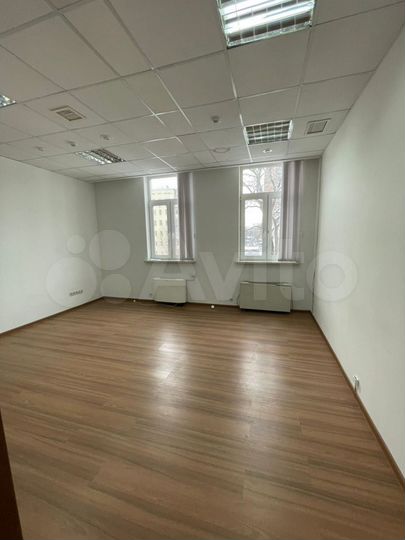 Аренда особняка 2460 м2