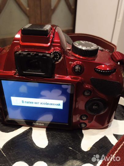 Зеркальный фотоаппарат