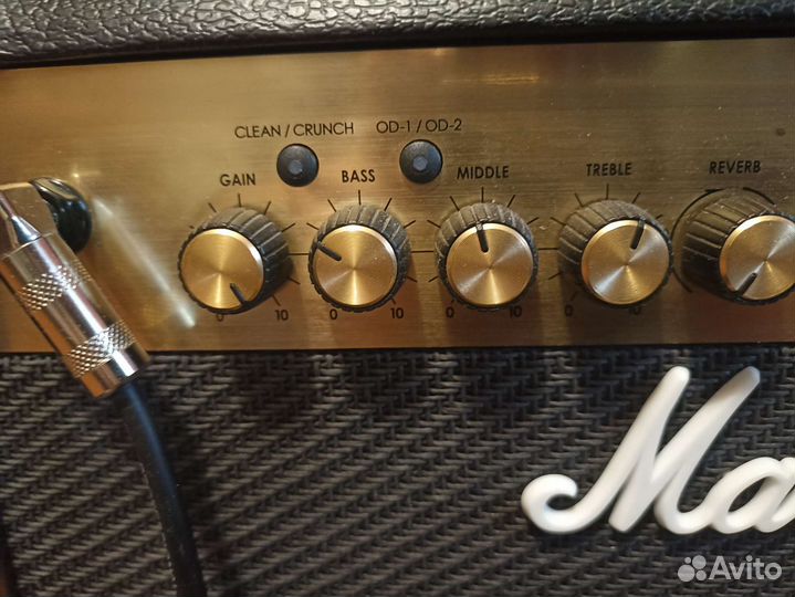 Гитарный комбоусилитель marshall