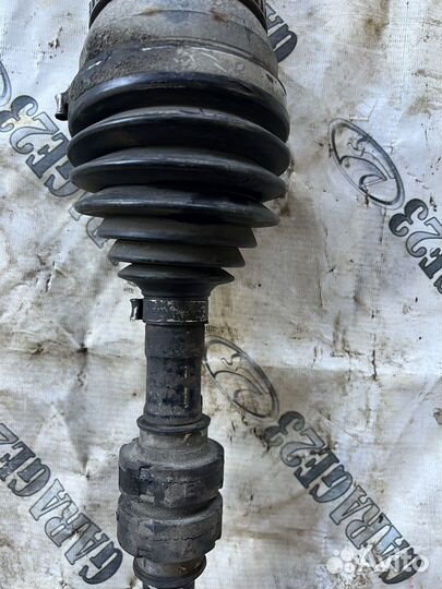 Привод передний Nissan Avenir