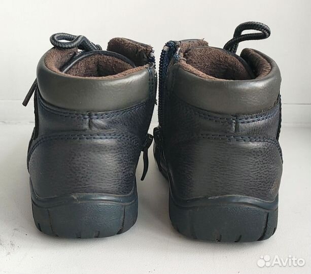 Ботинки детские 24