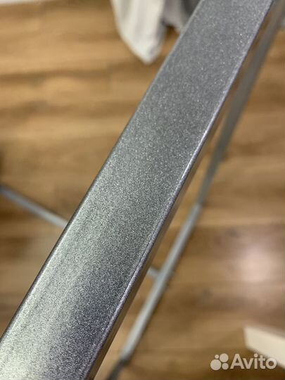 Вешалка для одежды напольная металлическая