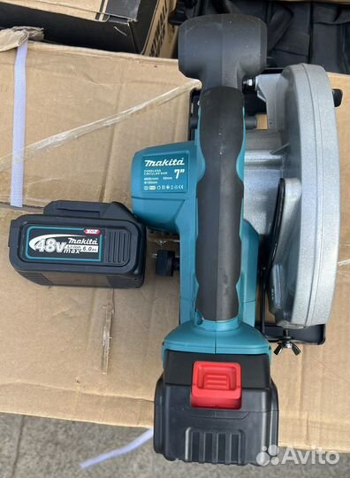 Аккумуляторная циркулярная пила Makita 48v