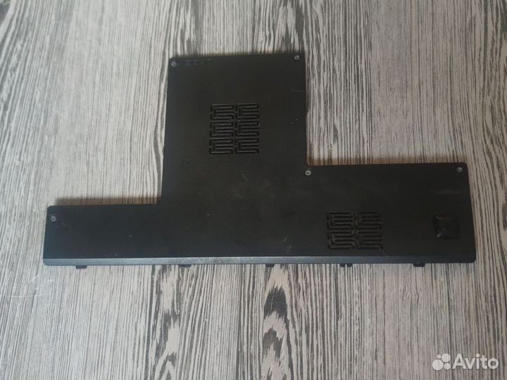 Крышка hdd для B570