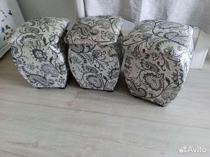 Банкетка пуфик