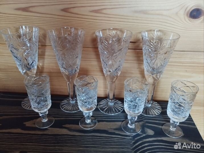 Хрустальные фужеры и рюмки