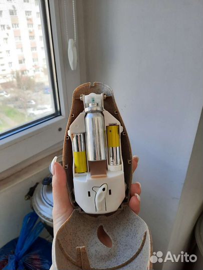 Автоматический освежитель воздуха