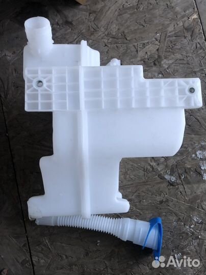 Бачок омывателя лобового стекла polo /roomster