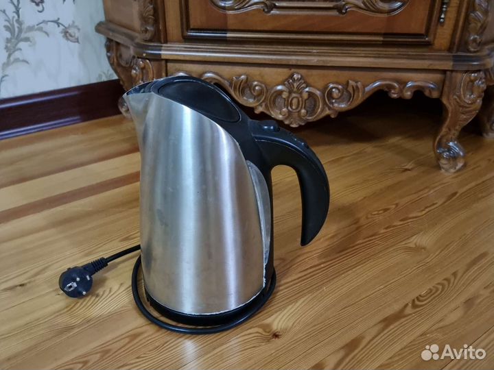 Чайник электрический бу