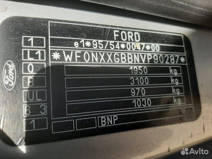 Фонарь задний правый Ford Mondeo 2 1997