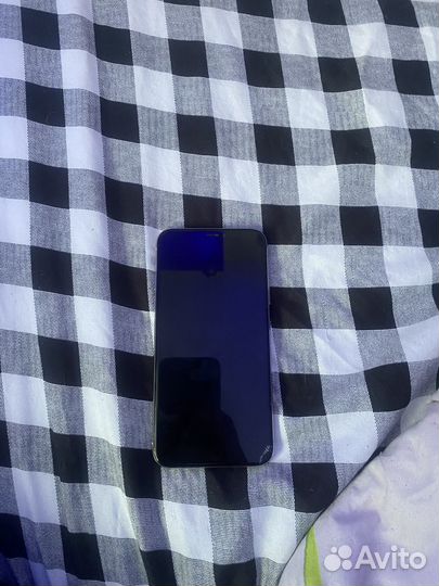 iPhone X, 64 ГБ