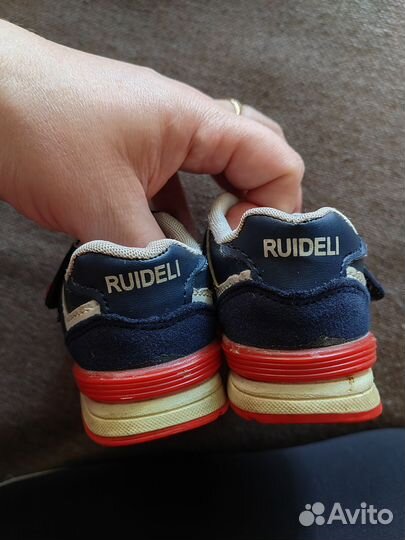 Кроссовки для мальчика