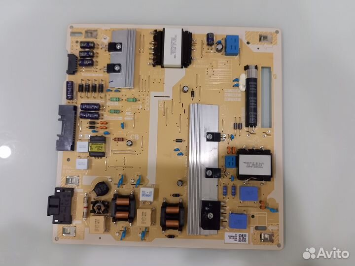 Разбор тв Samsung UE50AU8040U