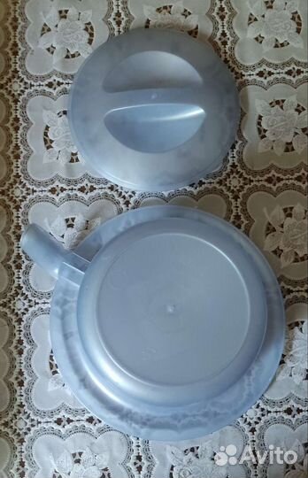 Детский горшок с крышкой