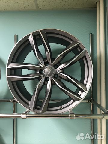 Комплект в сборе на Audi Q7 Q8 2019 года новый