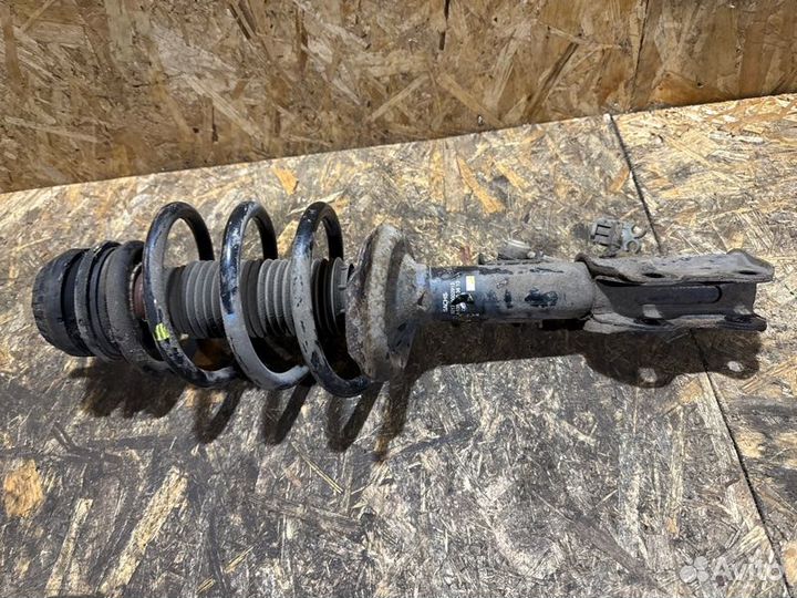 Амортизатор подвески Mercedes Vito 639 2.2 CDI