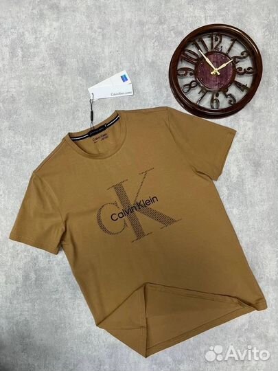 Calvin klein футболка