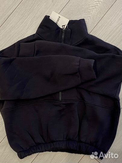 Спортивный костюм женский