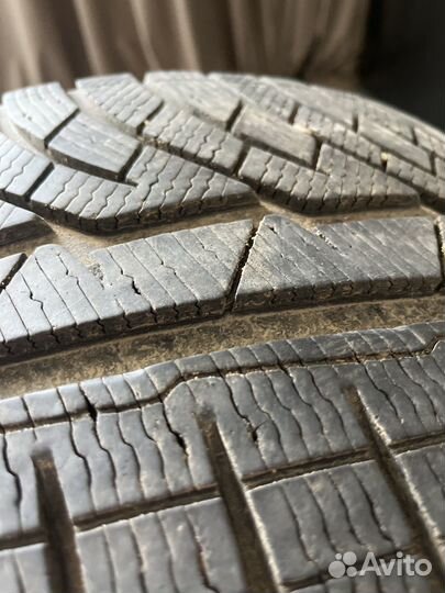 Michelin Pilot Alpin PA4 255/40 R19