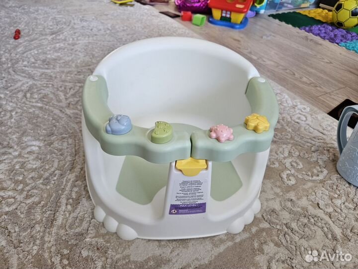 Стульчик для купания kidfinity