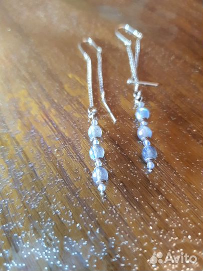 Серебряные серьги протяжки с лабрадоритом