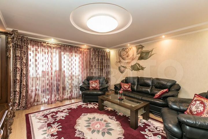 2-к. квартира, 80 м², 2/10 эт.