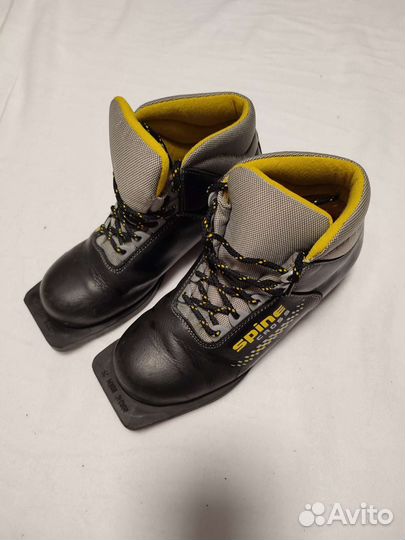 Лыжные ботинки 36 размер