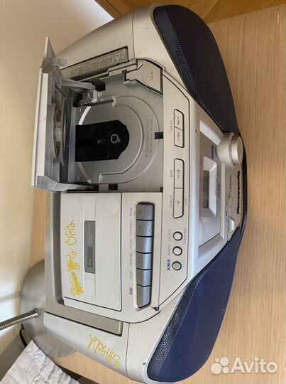 Музыкальный центр