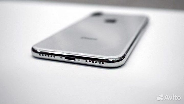 iPhone X, 64 ГБ