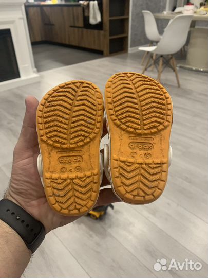 Босоножки Crocs C5
